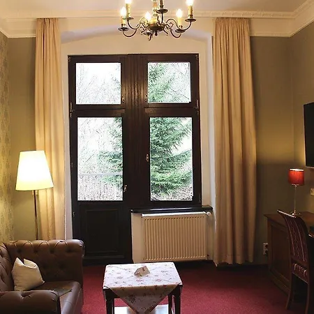 Stecklenberg 3* ターレ