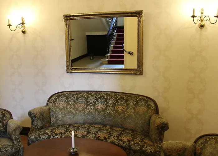 Hotell Stecklenberg 3*